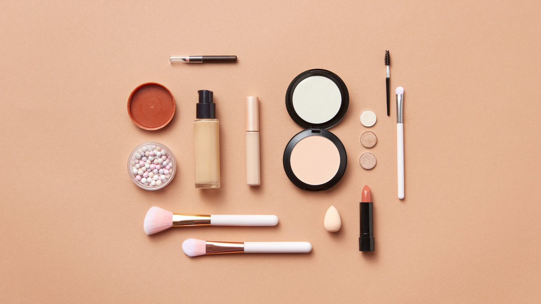 Minimalism Makeup: The Secret to Glowing Skin and Effortless Elegance